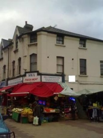 2 bedroom Flat to re...